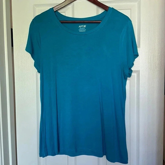 Apt. 9 Tops - EUC Apt 9 Teal Crew Neck Shirt (L)
